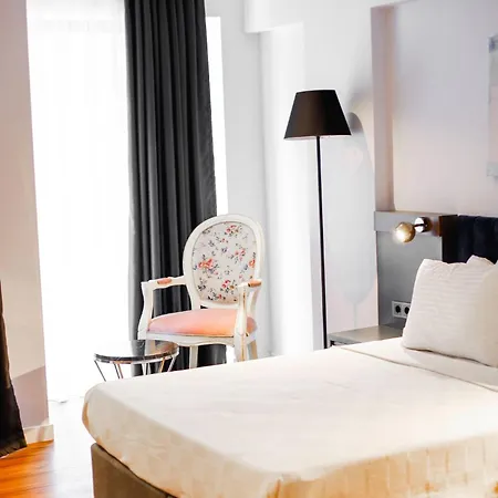 Hotel The Royals Izmir